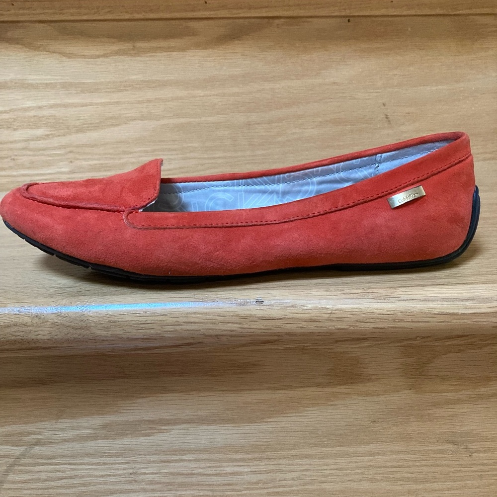 Calvin Klein Suede Loafers. 8 1/2M EUC